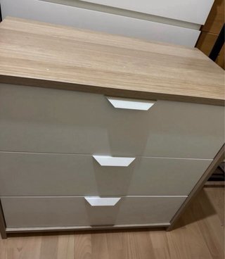 Cómoda 3 cajones madera y beige