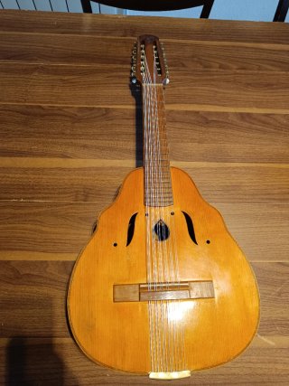 Laúd español