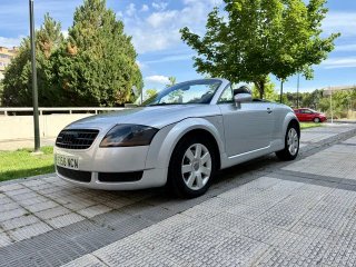 Audi TT Cabrio 2004