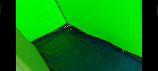Tienda de campaña verde