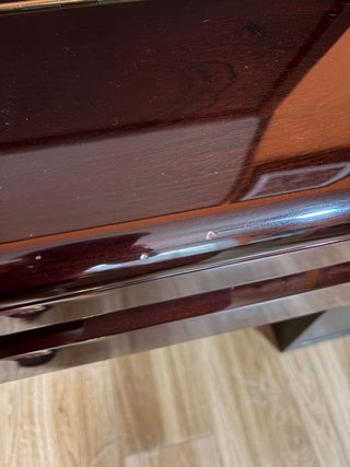 Piano de pared Meari