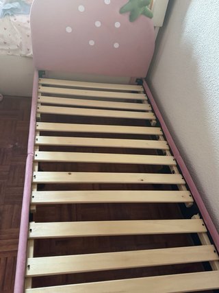 Cama infantil rosa Hello Kitty
