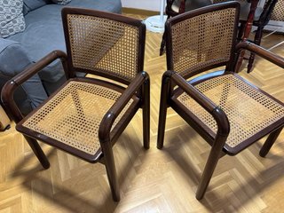 Juego de 2 Sillas de Madera y Rattan