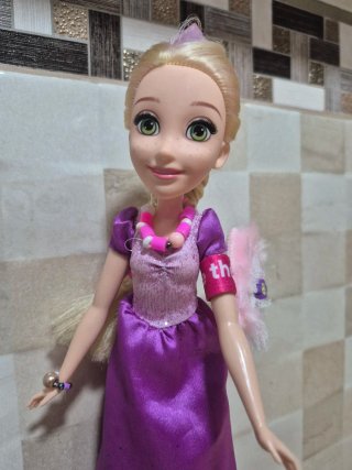 Muñeca Princesa Rapunzel