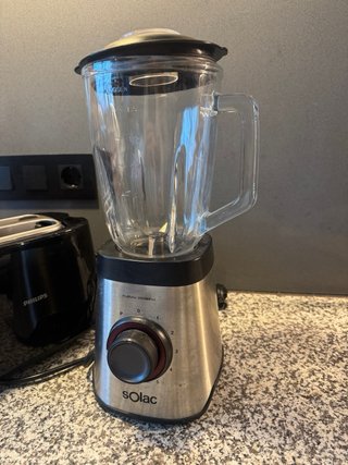 Kit Cocina: Cafetera, Tostadora, Batidora, Vajilla