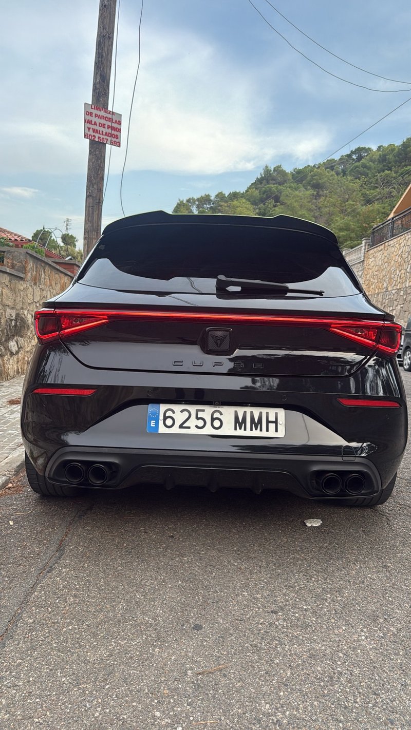 CUPRA Leon 2023 - foto 1