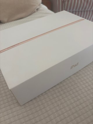iPad 6ª Gen 128GB Dorado/Blanco