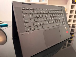 HP Envy x360 15.6 2en1 Ryzen7 16GB RAM 512GB SSD