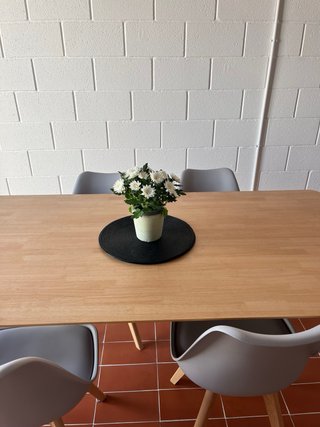Mesa comedor 180x90 y 4 sillas