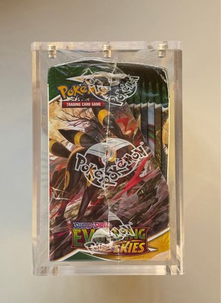 Pokémon Evolving Skies Caja Booster