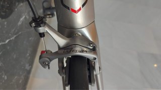 Bicicleta de carretera Felt en buen estado