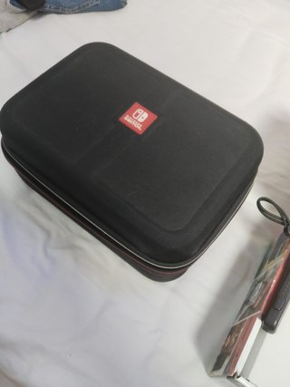 Nintendo Switch V1 + Extra