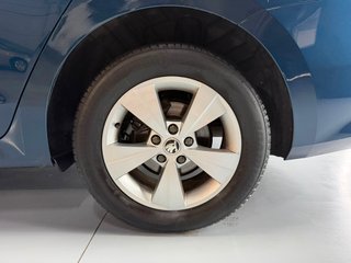 SKODA OCTAVIA COMBI 2.0 TDI 150CV DSG AMBITION