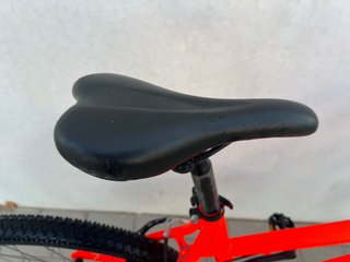 Bicicleta Montaña BTWIN Roja 340