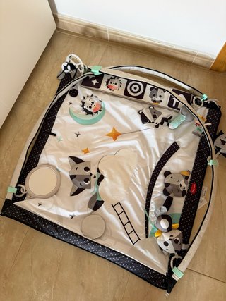 Parque de juegos para bebés Tiny Love