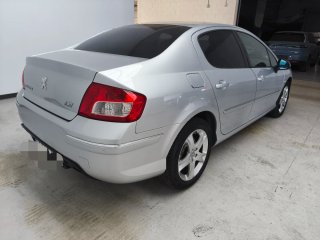 Peugeot 407 2.0 HDi 163 CV - Mantenimiento Oficial