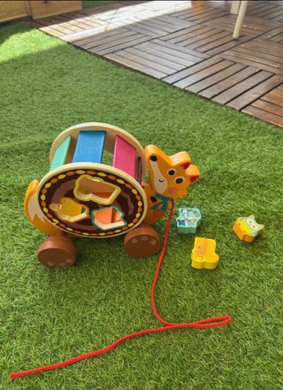 Juguete de arrastre Montessori