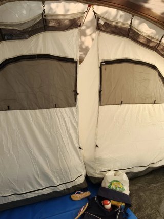 Caseta de camping beige y azul, regalo 2 colchones