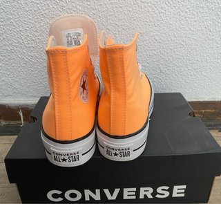 Converse Naranjas