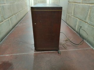 Radio Válvulas Vintage, marca Askar