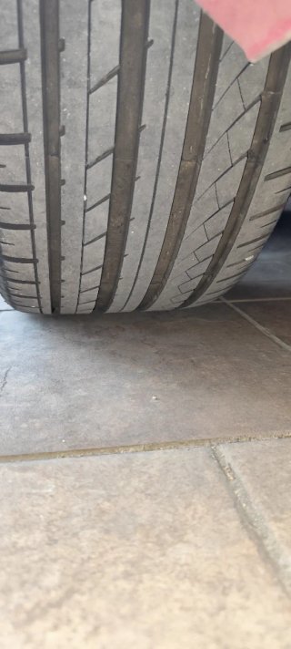 Dos ruedas/neumáticos 255/35 R19