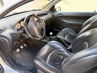 Peugeot 206cc 136cv 2002 cabrio 2 puertas