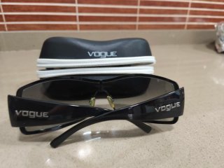 Gafas Vogue Negras con Estuche