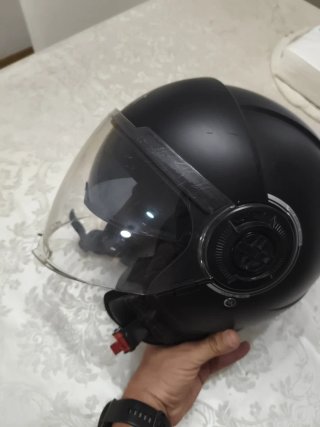 Casco jet MT Helmets Viale SV Negro Mate