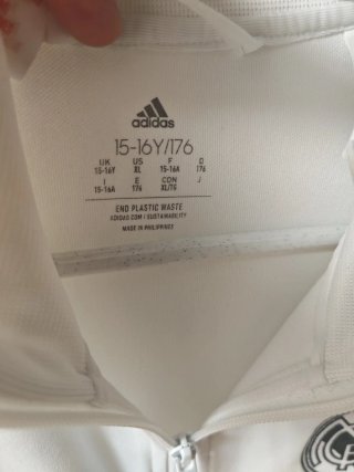 Chaqueta Adidas Real Madrid Blanca talla 15/16 año
