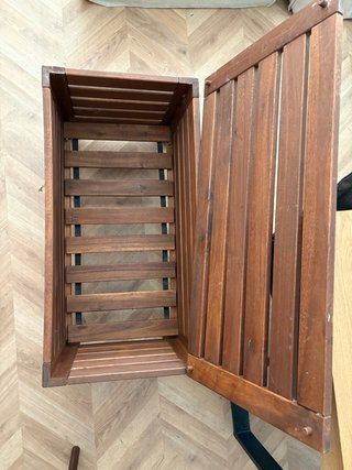 Baúl de madera exterior IKEA