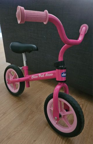 Bicicleta sin pedales Chicco Rosa