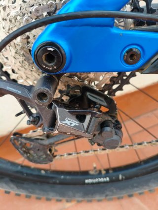 Bicicleta Eléctrica MTB Cube Action Team