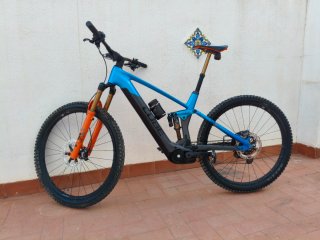 Bicicleta Eléctrica MTB Cube Action Team
