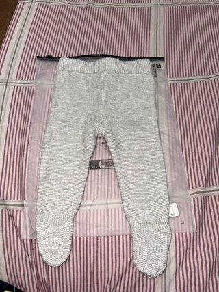 Conjunto primera puesta bebé gris