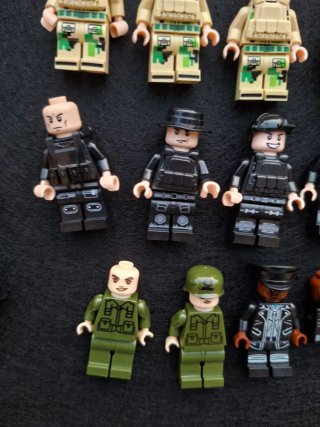 Lotto 16 Minifigure Militari compatibili LEGO