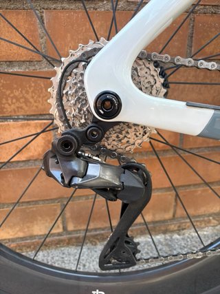 Factor One Ultegra Di2 12v talla L