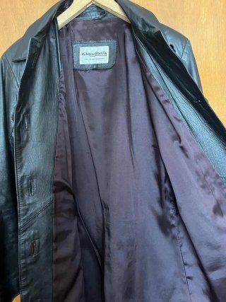 Chaqueta de cuero negra para mujer