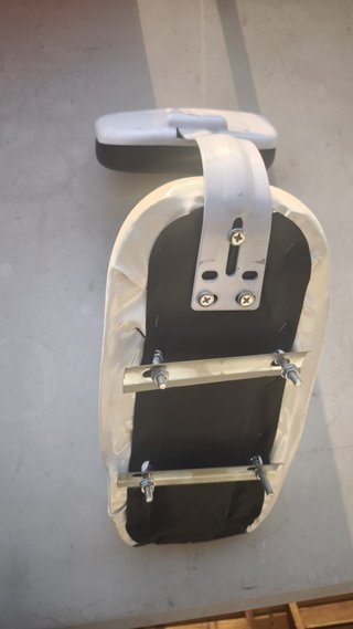 Asiento trasero bici con reposapiés