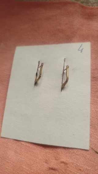 Pendientes antiguos de luto negros y dorados