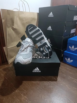 Zapatillas Adidas Megaride Talla 41.5