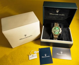 Reloj Maserati nuevo cuarzo, oro rosado y verde