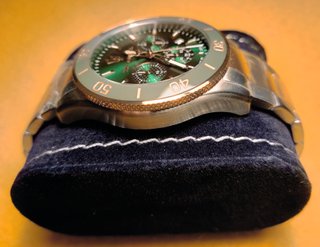 Reloj Maserati nuevo cuarzo, oro rosado y verde