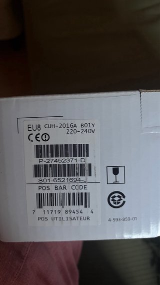 PS4 Slim 500GB + 2 Mandos