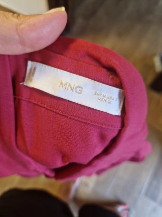 Camisa fucsia manga larga
