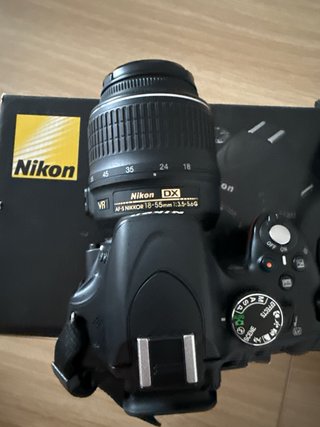Nikon D5100 + Lente 55-200mm VR + Extras