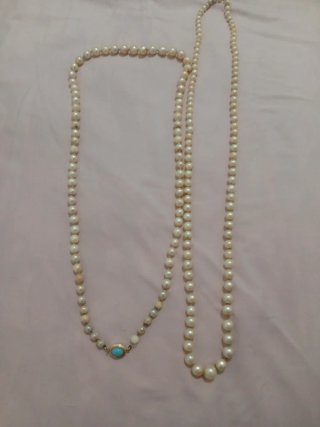 Collar de perlas con turquesa