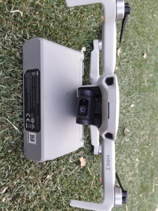 Dron DJI Mini 2 Fly More Combo Drone