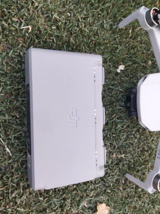 Dron DJI Mini 2 Fly More Combo Drone
