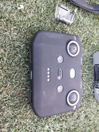 Dron DJI Mini 2 Fly More Combo Drone