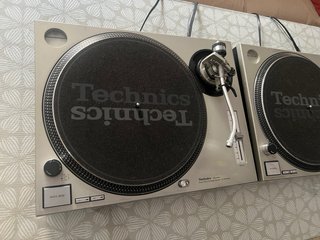 Technics SL-1200MK2 Tocadiscos